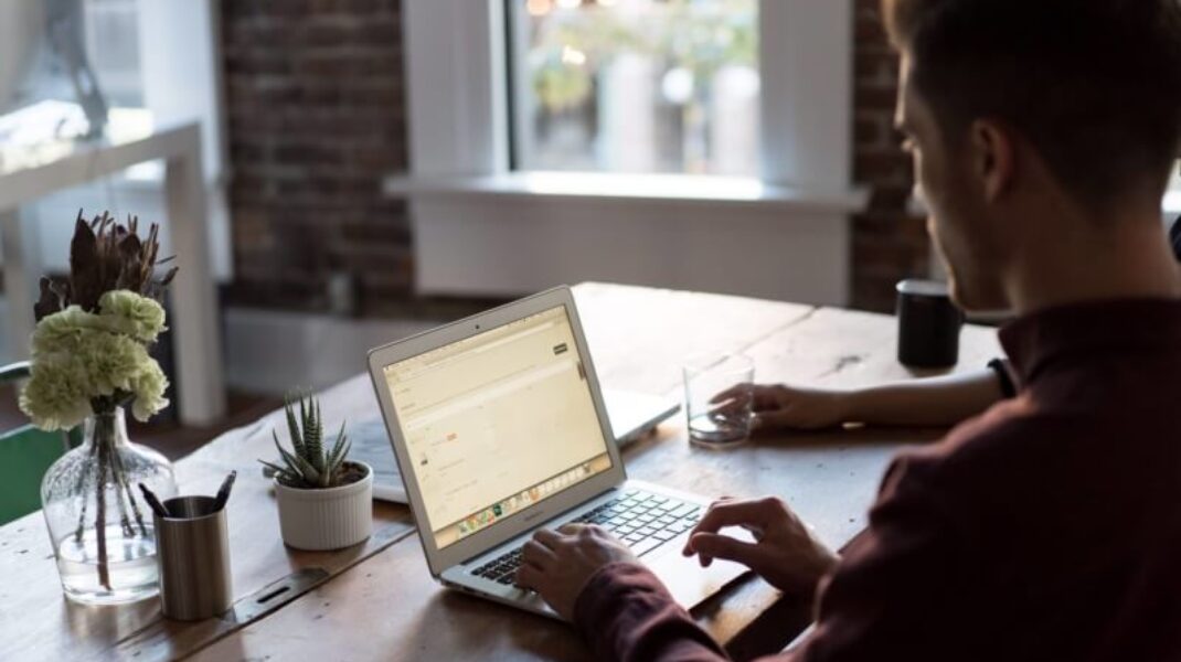 Come lavorare bene in smart working: 5 consigli