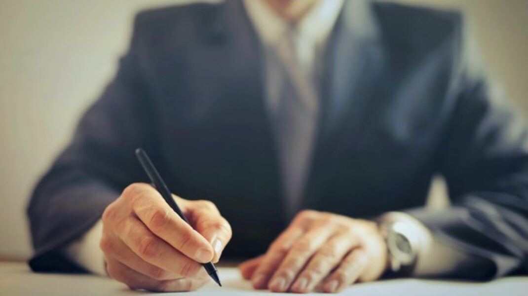 Atto Notarile: Cosa fare se salta il rogito? Conseguenze e come prevenirle