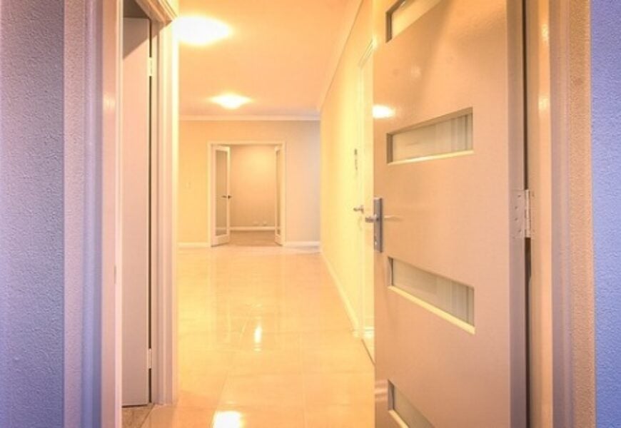 Mantenere la residenza in una casa affittata: È possibile?