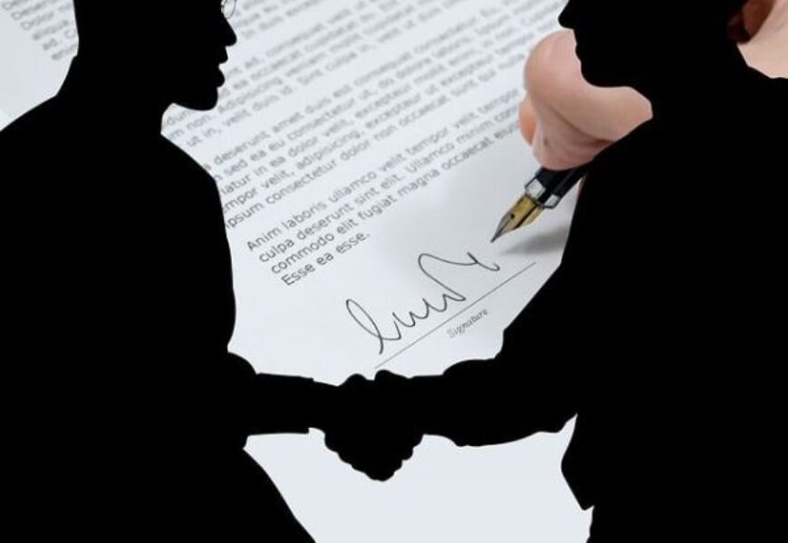 Preliminare con riserva di nomina: Significato e rischi.